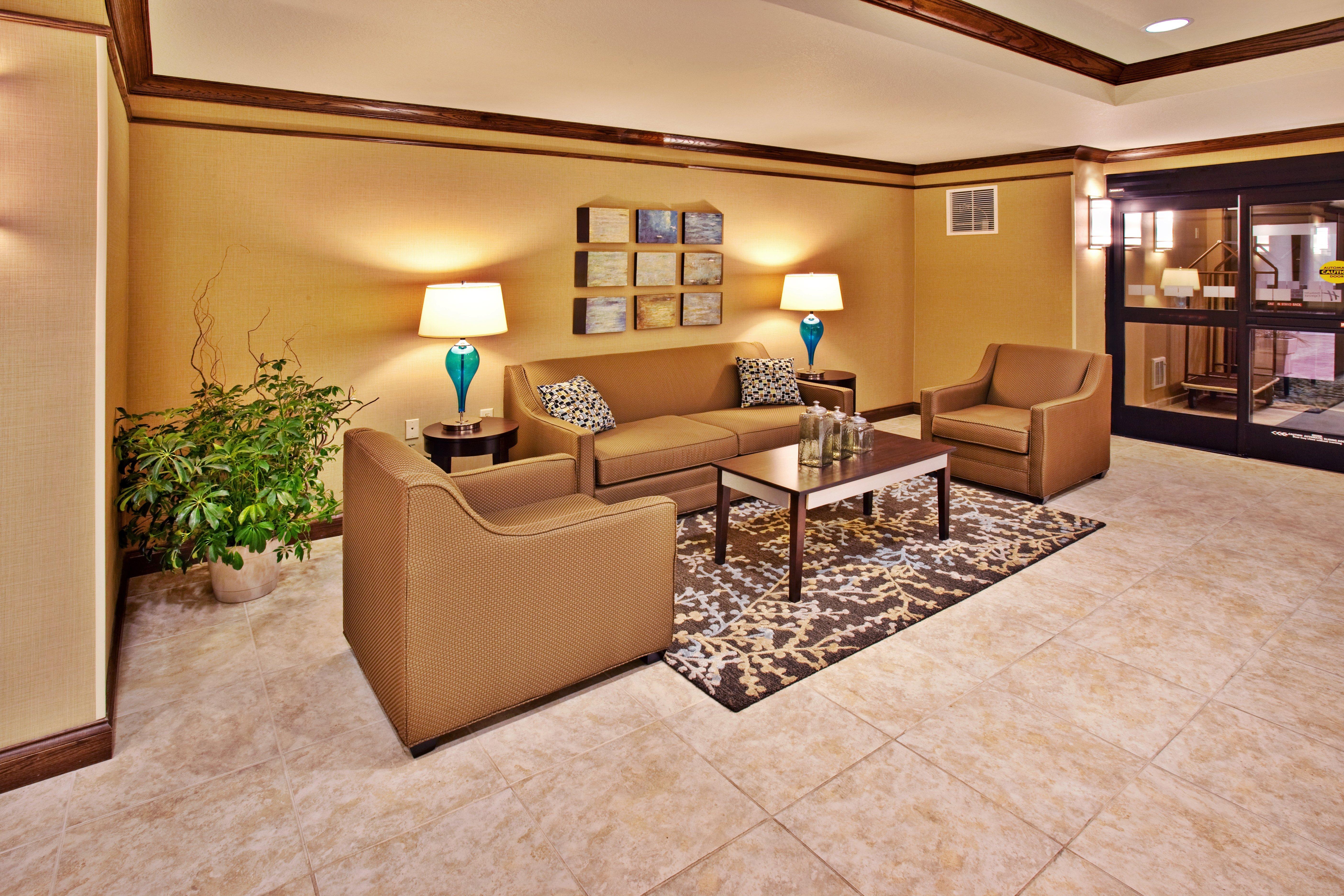 Holiday Inn Express Hotel & Suites - Dubuque West By Ihg Extérieur photo