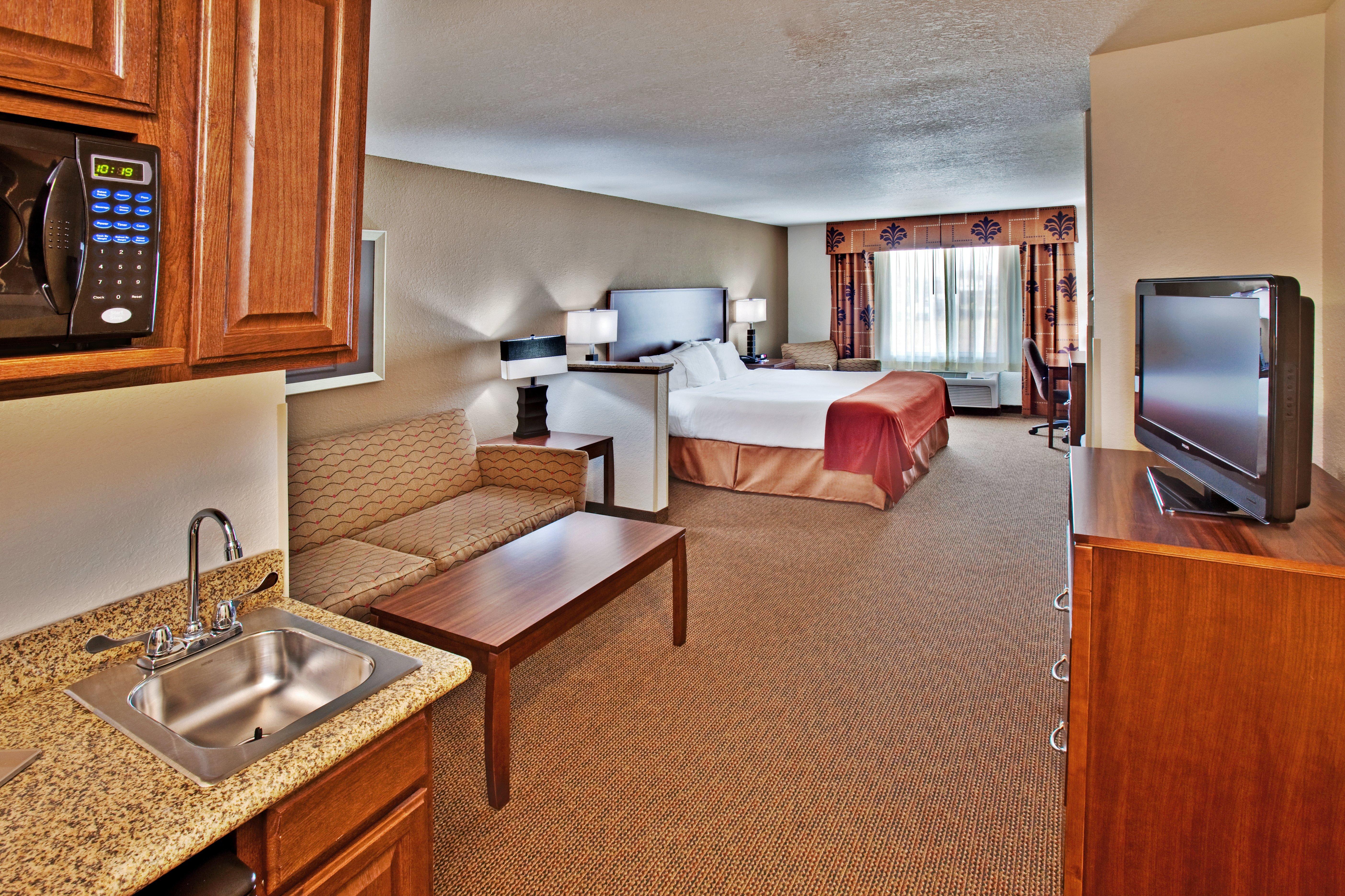 Holiday Inn Express Hotel & Suites - Dubuque West By Ihg Extérieur photo