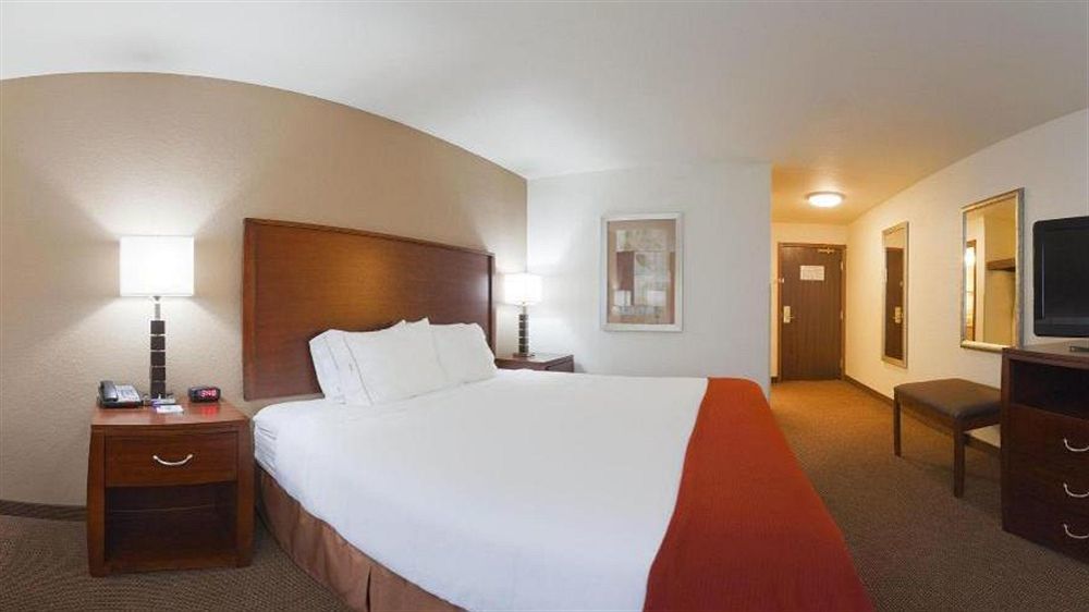 Holiday Inn Express Hotel & Suites - Dubuque West By Ihg Extérieur photo
